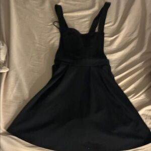 Elegant Black Sleeveless Dress